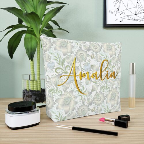 Makeup bag designed by Alina Itzhaki